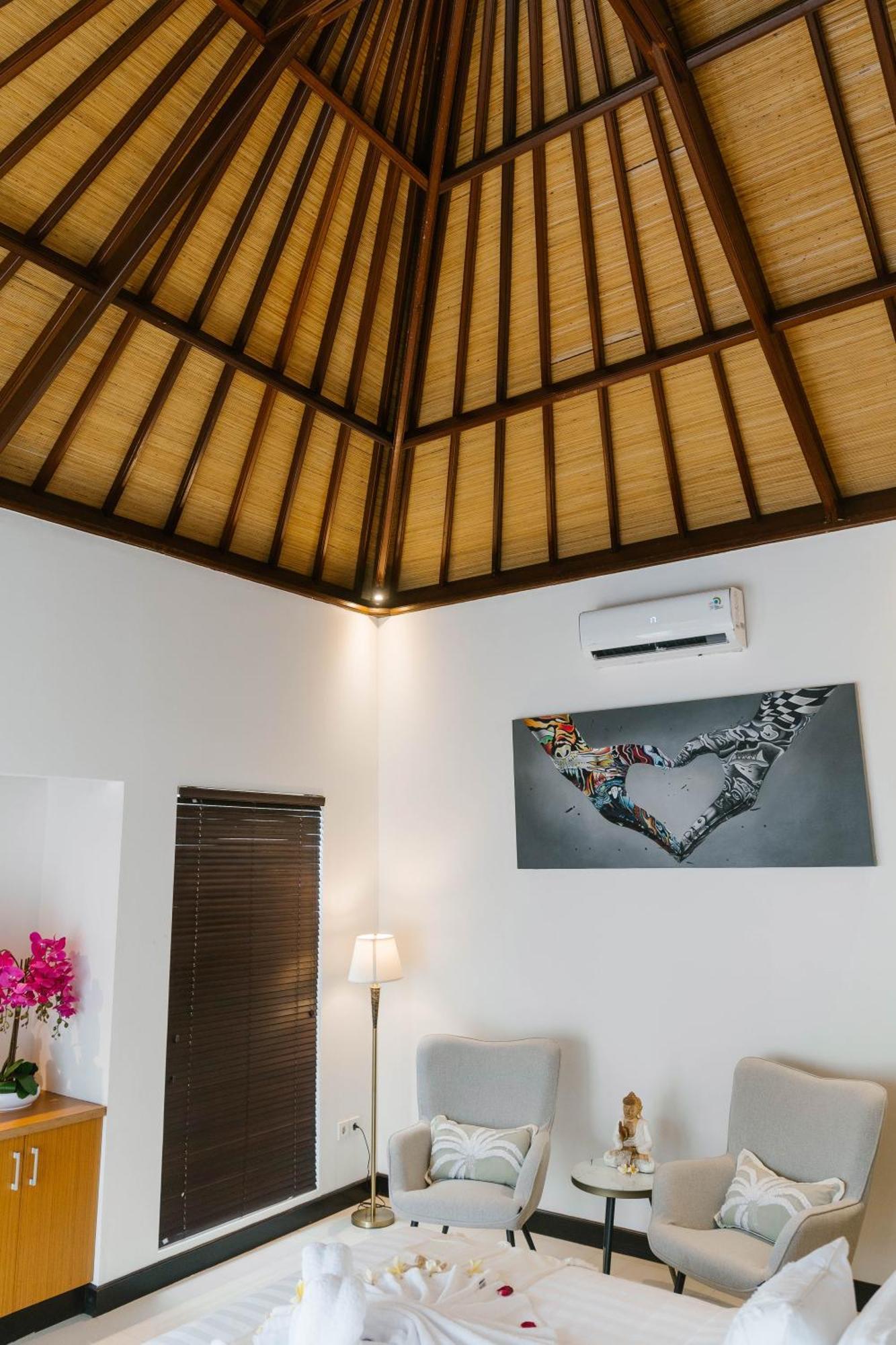Focus On 4 Villa Seminyak  Exterior photo